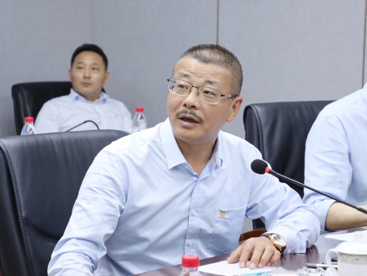 乐天使学习贯彻海南省委八届四次全会精神 推动高质量发展2_副本_副本.jpg